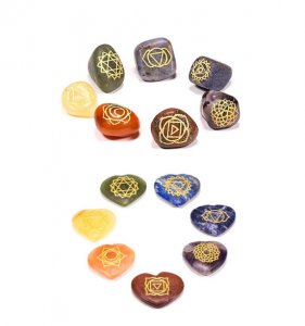 7 chakras gems (tumbled or heartshape)