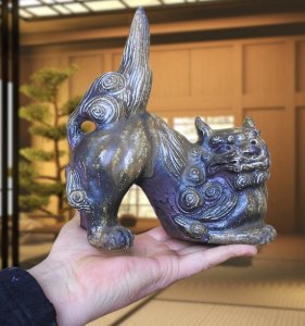 Bizen-yaki Lion