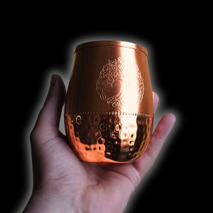 Koperen beker met levensboom Yggdrasil gravure (450 ml)