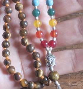 Mala Tiger Eye (108) with chakra beads