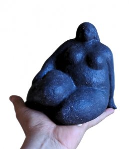 Rolinda keramische sculptuur