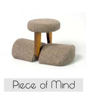 Seating stool i-om (different colors)